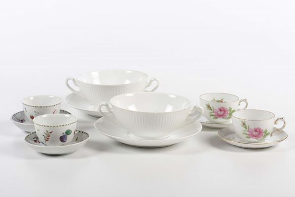 Lotto di servizi in porcellana