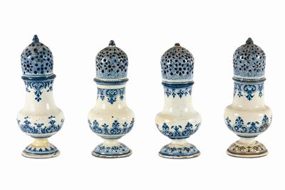 Spargipolvere o Spargizucchero Rouen (attr.), Bottega della Prima Metà del XVIII Secolo