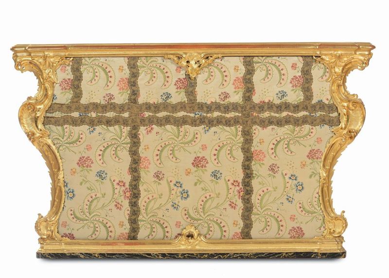 Paliotto da altare in legno intagliato e dorato, XVIII-XIX secolo  - Asta Antiquariato - Cambi Casa d'Aste