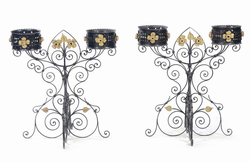 Coppia di fioriere in metallo e metallo dorato, XIX secolo  - Asta Antiquariato - Cambi Casa d'Aste