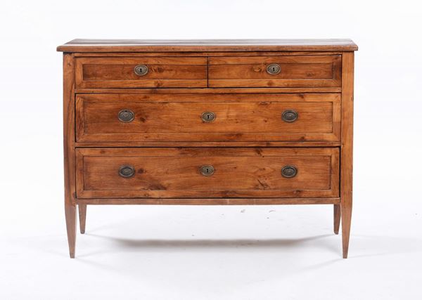 Cassettone Direttorio in noce, XIX-XX secolo