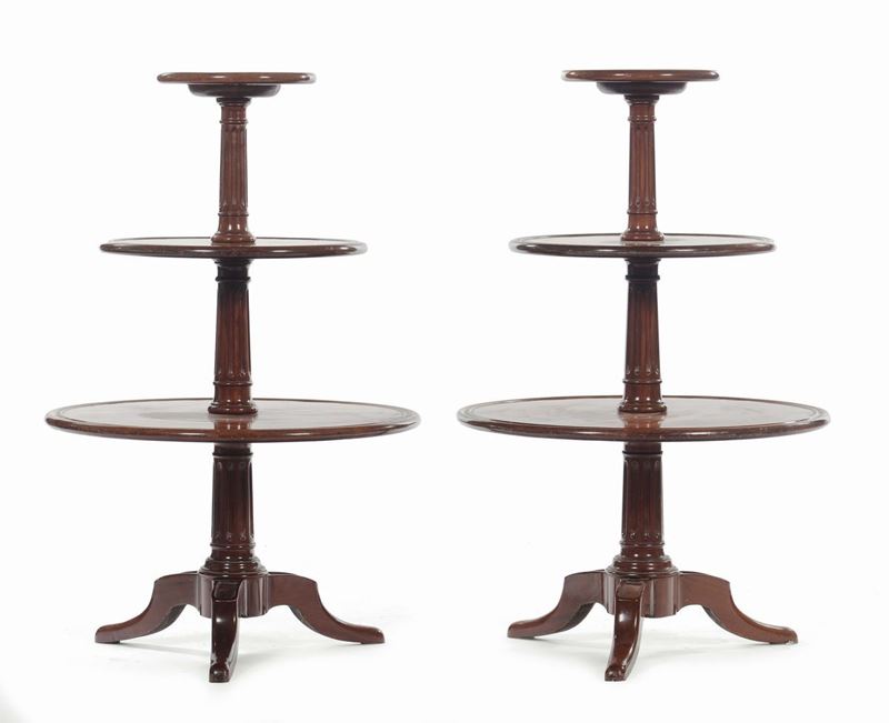 Coppia di servomuti a tre ripiani in legno, XIX secolo  - Auction Fine Art - Cambi Casa d'Aste