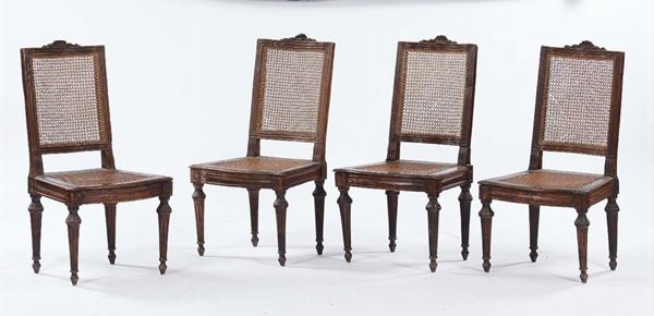 Quattro sedie in noce in stile Luigi XVI, XIX secolo