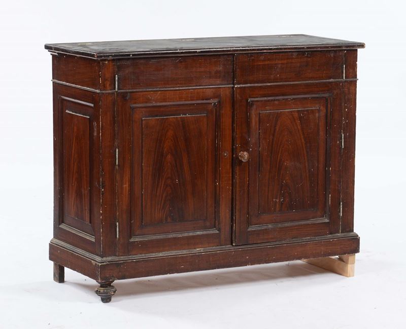 Credenzino a due ante pannellate, XX secolo  - Auction Fine Art - Cambi Casa d'Aste