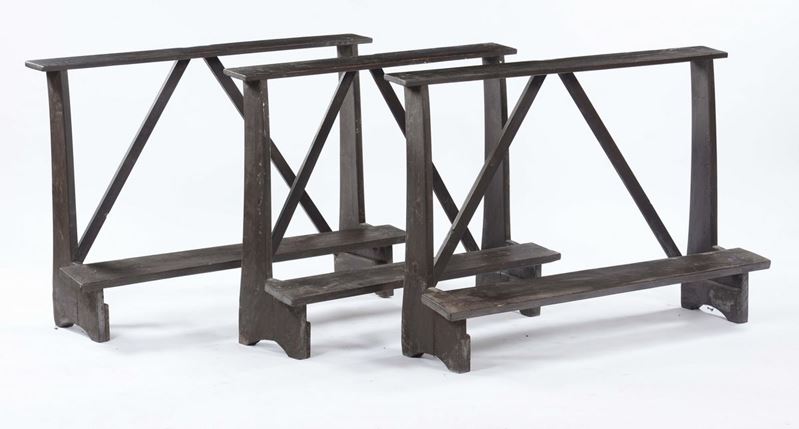 Tre panche da chiesa rustiche  - Asta Antiquariato - Cambi Casa d'Aste