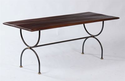 Tavolo con Piano in Noce e Gambe in Ferro
