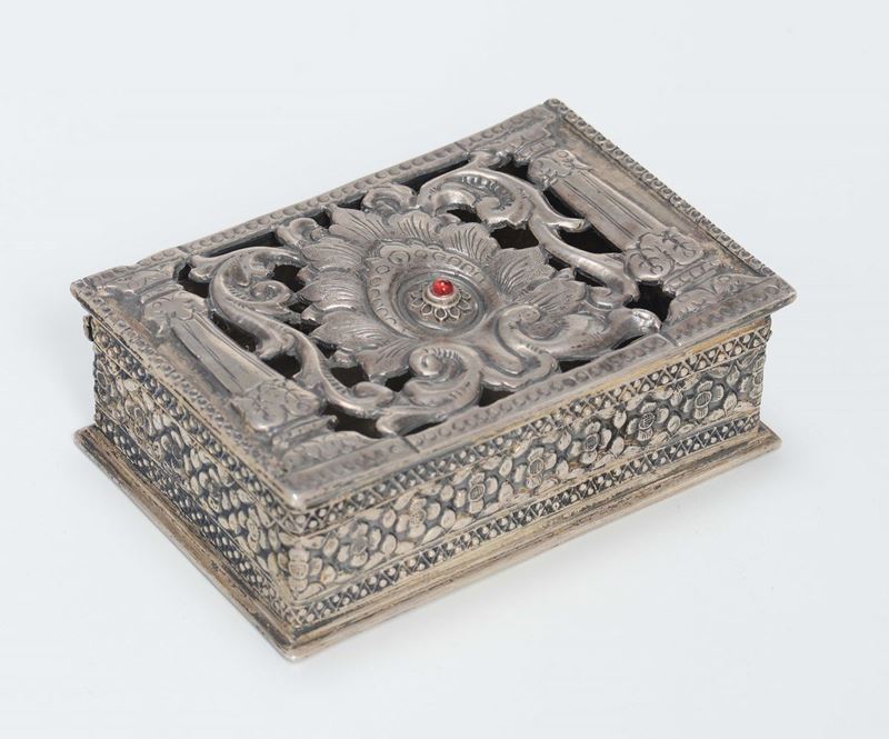 Lotto di oggetti in argento, XIX-XX secolo  - Asta Antiquariato - Cambi Casa d'Aste