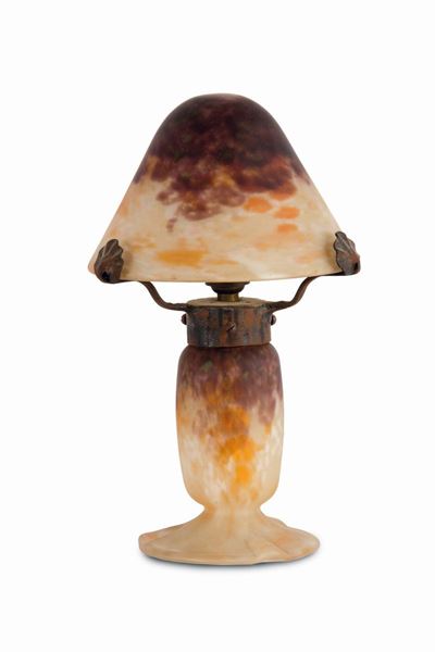 Charles Schneider, Le Verre Français, Piccola lampada in vetro soffiato satinato policromo, Franc...
