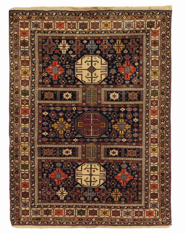 Tappeto caucasico Shirvan, inizio XX secolo