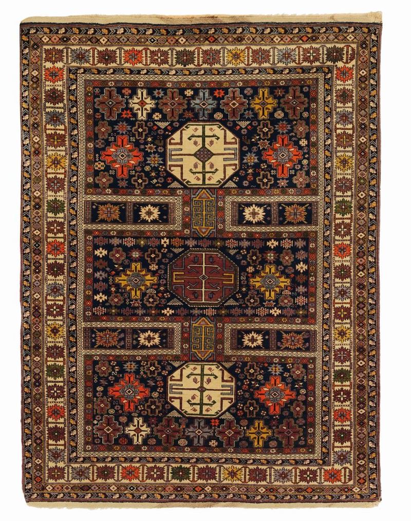 Tappeto caucasico Shirvan, inizio XX secolo  - Auction Fine Art - Cambi Casa d'Aste