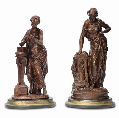 Due Sculture in Terracotta Raffiguranti Muse, Firmate Janson