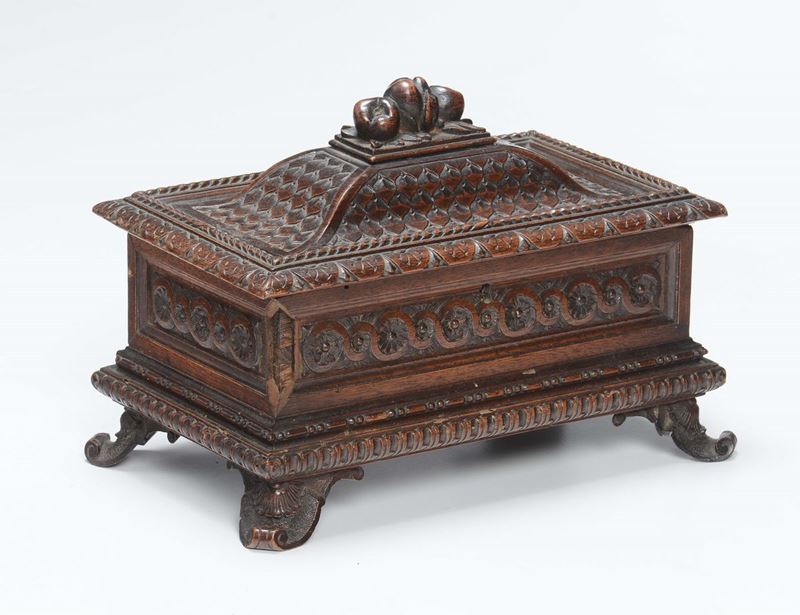 Piccola cassina in legno intagliato, XIX secolo  - Asta Antiquariato - Cambi Casa d'Aste