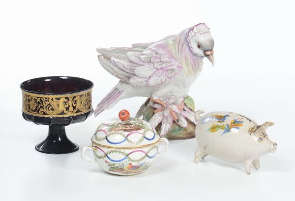 Lotto di oggetti in ceramica e porcellana, XIX-XX secolo