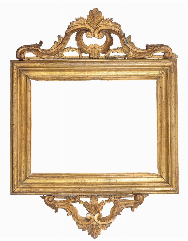 Cornice interamente dorata con cimasa e grembiule sagomati, XVIII secolo  - Auction Fine Old Frames - Cambi Casa d'Aste