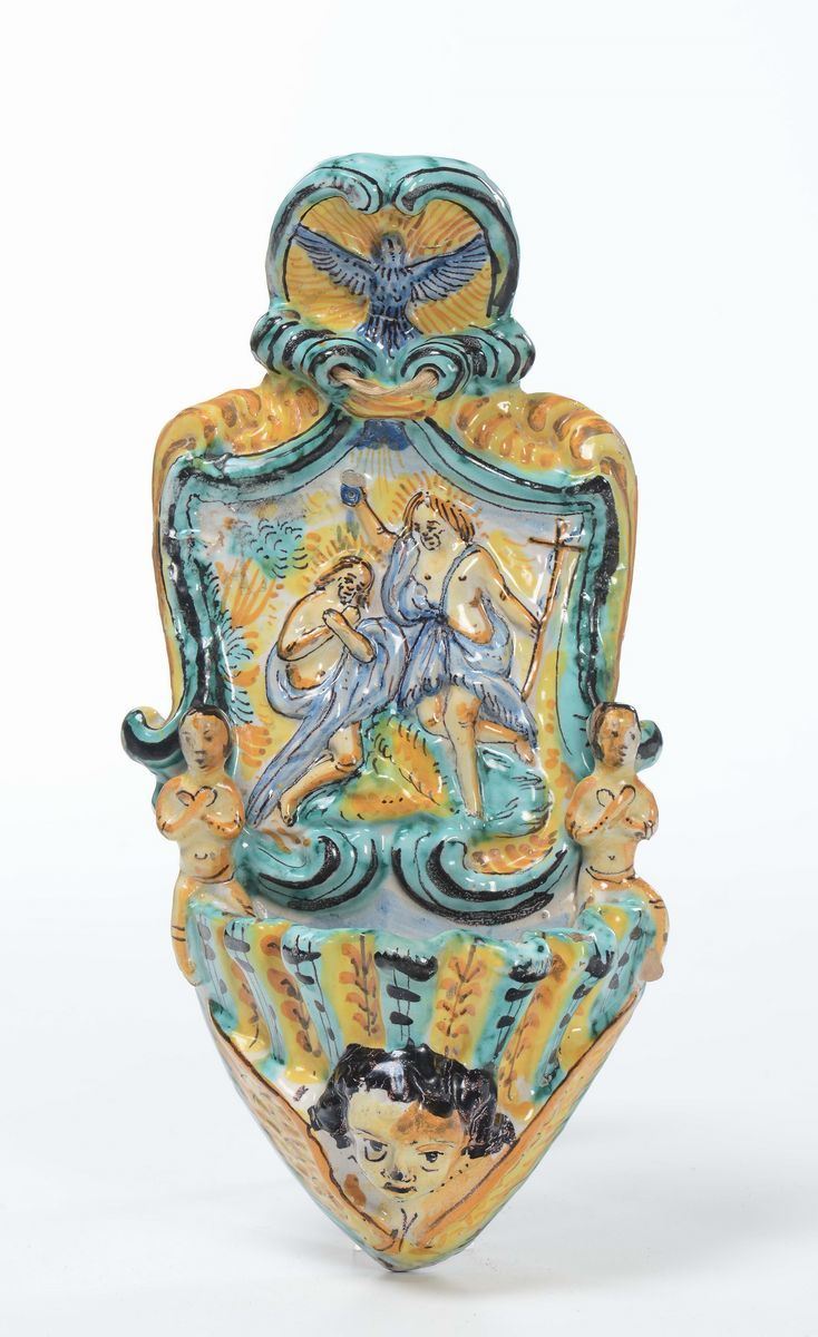 Acquasantiera in maiolica policroma, XX secolo  - Asta Antiquariato - Cambi Casa d'Aste