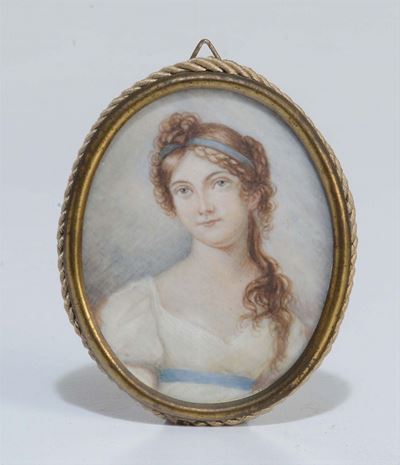 Due Miniature su Avorio Raffiguranti Figure Femminili, XIX Secolo