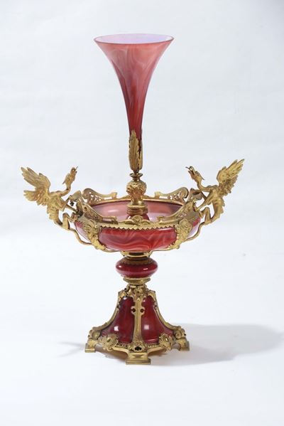 Centrotavola in Vetro Rosso e Bronzo Dorato, XIX-XX Secolo