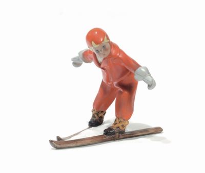 Lenci, Figura di bambino sciatore, disegno di Helen Koenig Scavini, terraglia a colaggio con deco...