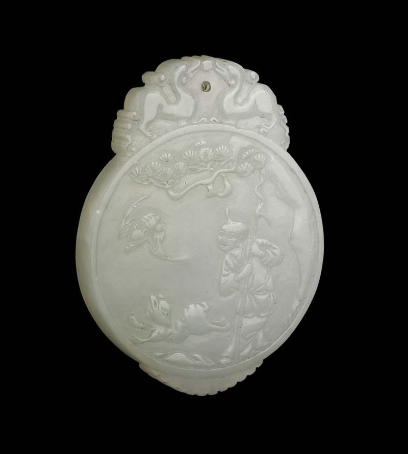 A white jade pendant with child, bat and inscription, China, Qing Dynasty, 19th century  - Auction Fine Chinese Works of Art - Cambi Casa d'Aste