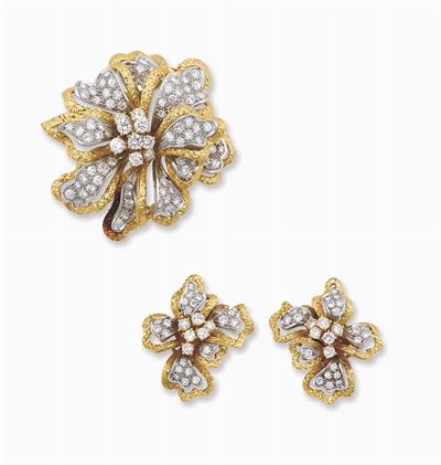 Parure Composta da Spilla ed Orecchini con Diamanti
