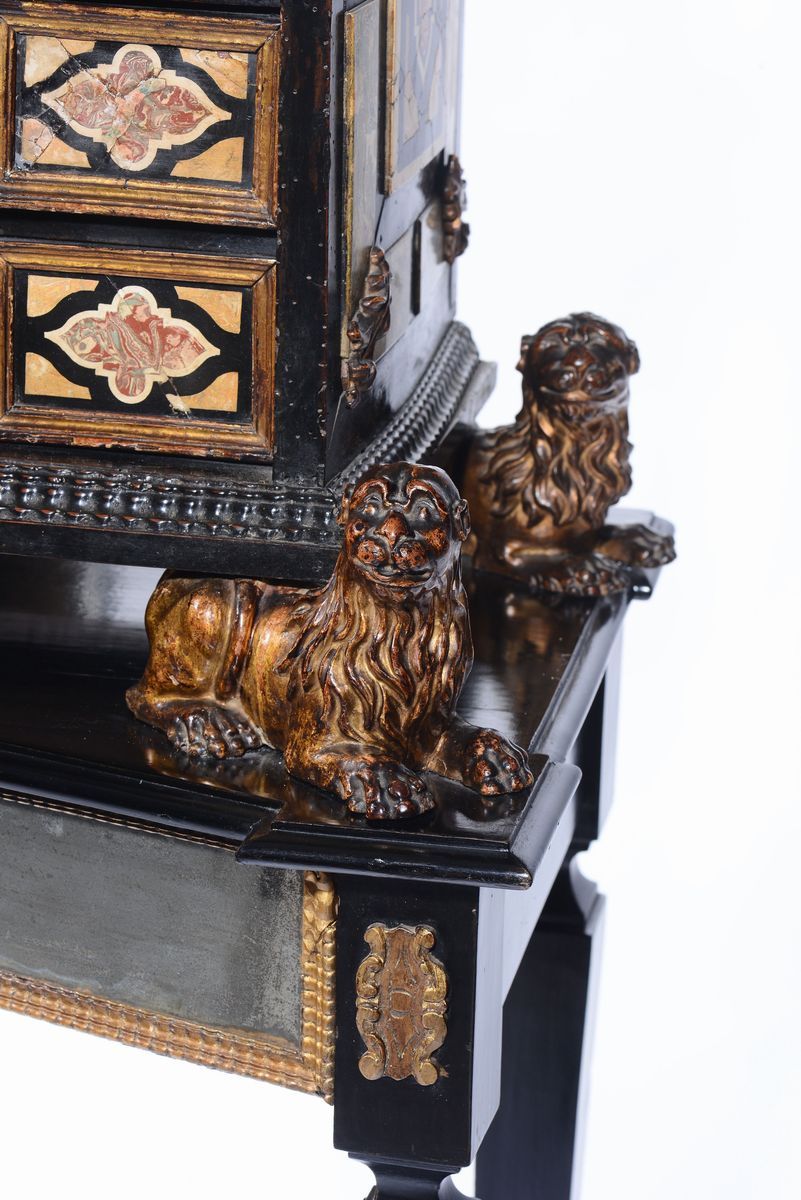 Monetiere in Legno Ebanizzato e Scagliola, Sicilia, Periodo Luigi XIV, Fine XVII Secolo