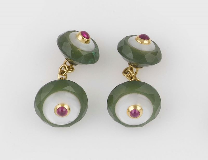 A pair of mother of pearl and ruby cufflinks  - Auction Jewels - II - Cambi Casa d'Aste