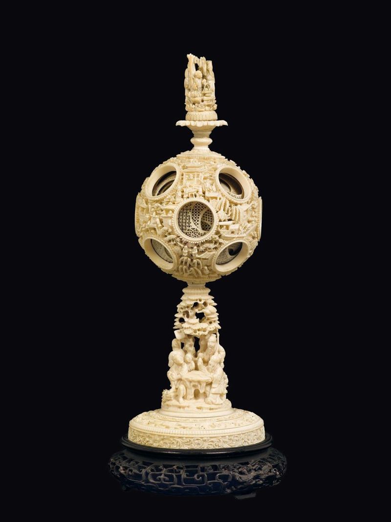 A carved ivory puzzle ball with common life scenes in relief, China, Qing Dynasty, 19th century  - Auction Fine Chinese Works of Art - Cambi Casa d'Aste