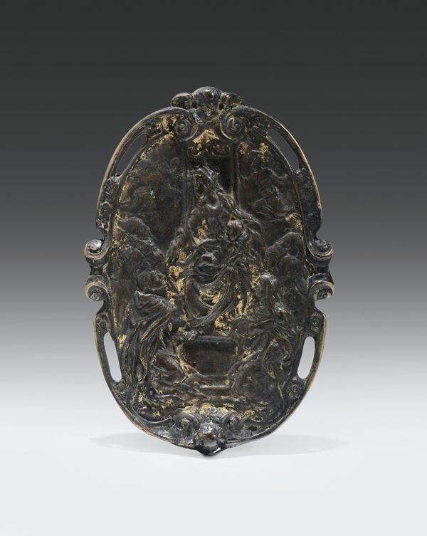 Placca ovale in bronzo fuso, cesellato e dorato, Venezia 1600 circa