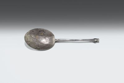 Cucchiaio in Argento Fuso, Sbalzato e Cesellato, Manifattura Italiana del XVII-XVIII Secolo