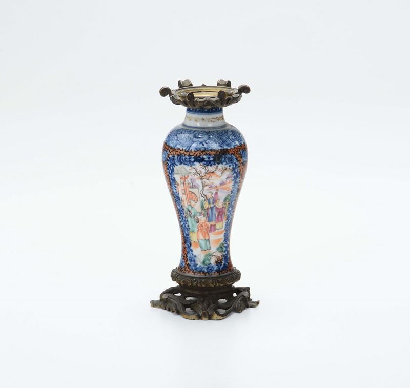 A polychrome enamelled porcelain vase, East India Company 1770  - Auction Chinese Works of Art - Cambi Casa d'Aste
