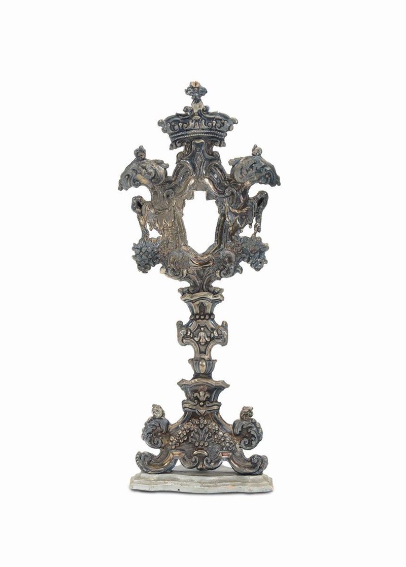 Reliquiario in legno e lamina d’argento, Milano, seconda metà XVIII secolo  - Auction Fine Art - Cambi Casa d'Aste