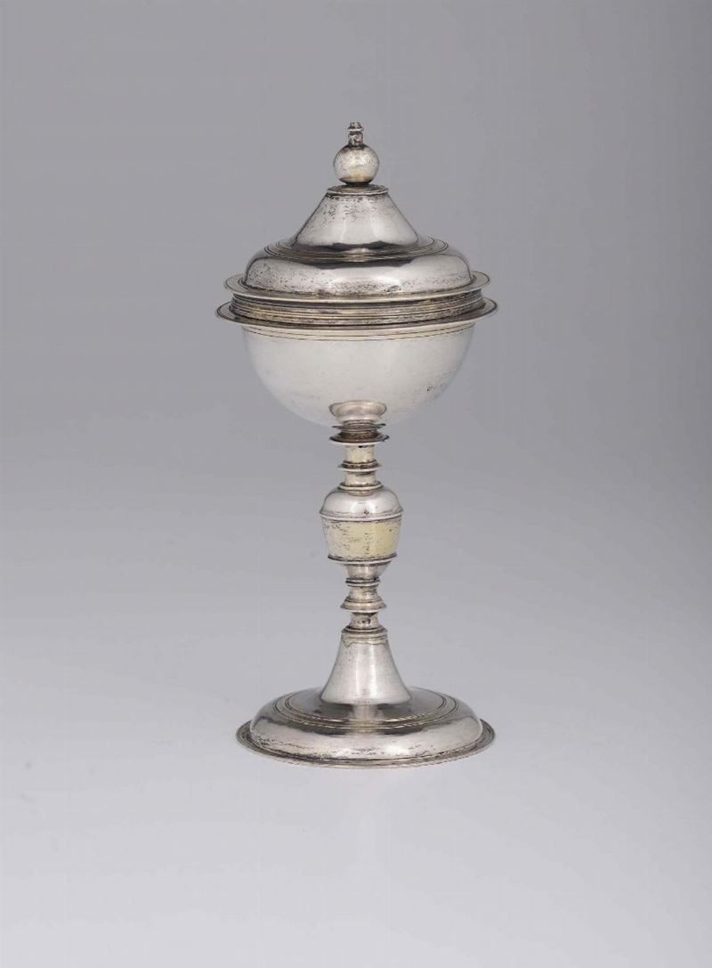 Pisside in argento, XVIII secolo  - Asta Argenti - Asta Online - Cambi Casa d'Aste