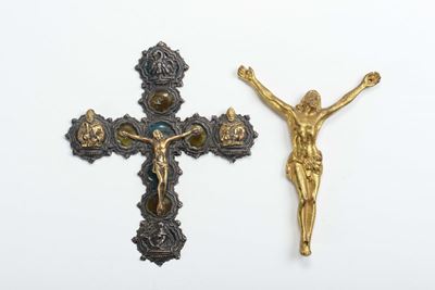 Croce in Argento con Applicazioni Dorate e Cristo in Metallo Dorato, XIX Secolo