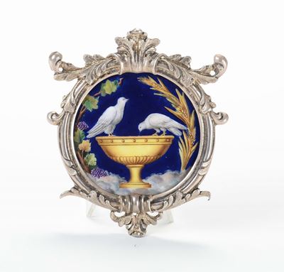 Cornice in Argento? con Smalto Raffigurante Colombe che Si Abbeverano