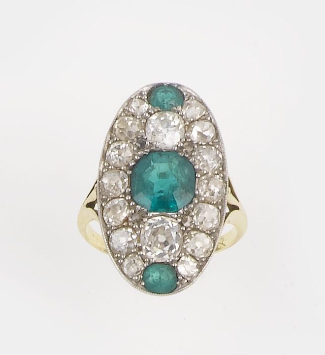 An emerald and diamond ring  - Auction Jewels - II - Cambi Casa d'Aste