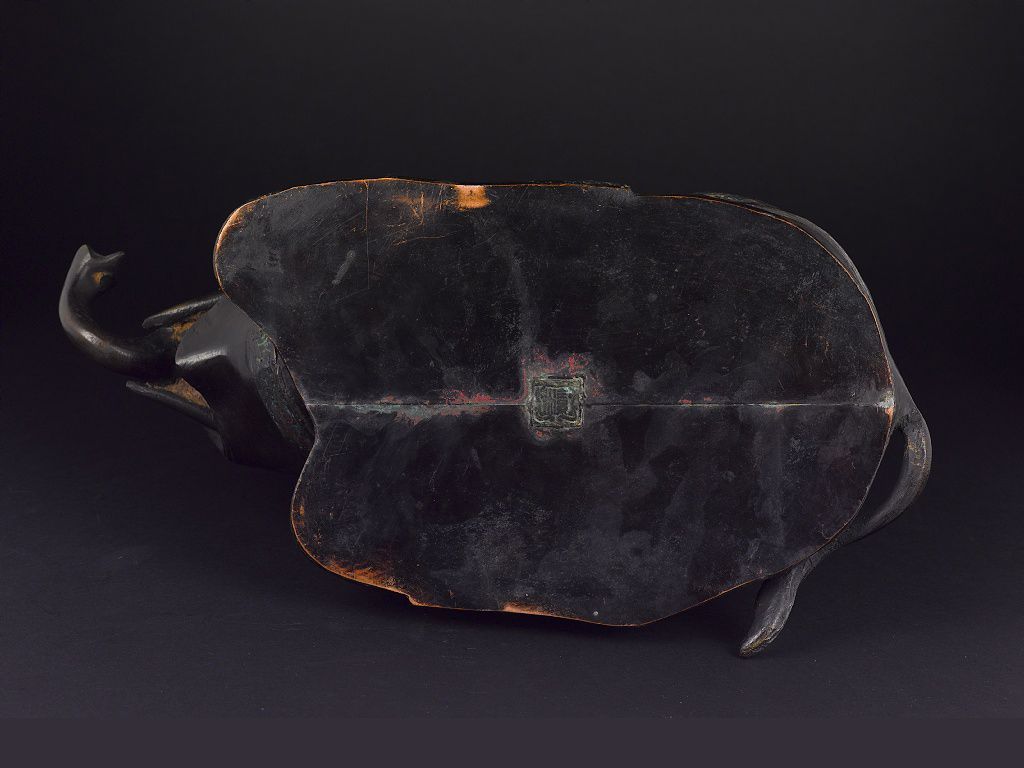 Divinità su Elefante in Bronzo e Smalti Cloisonné, Cina, XIX Secolo
