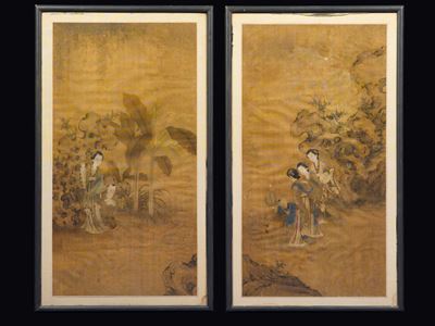 Coppia di Dipinti su Seta Incorniciati Raffiguranti Guanyin, Cina, Dinastia Qing, XIX Secolo