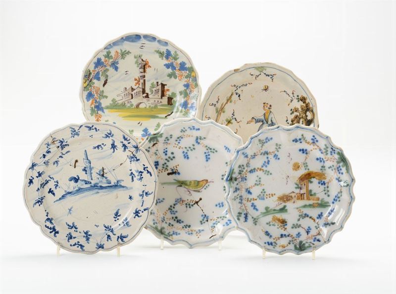 Five maiolica plates, Lombard or Ligurian workshops, 18th century  - Auction Majolica and porcelain from the 16th to the 19th century - Cambi Casa d'Aste