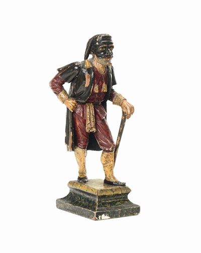 Scultura Raffigurante una Maschera Napoletana in Legno Intagliato e Laccato, XIX Secolo