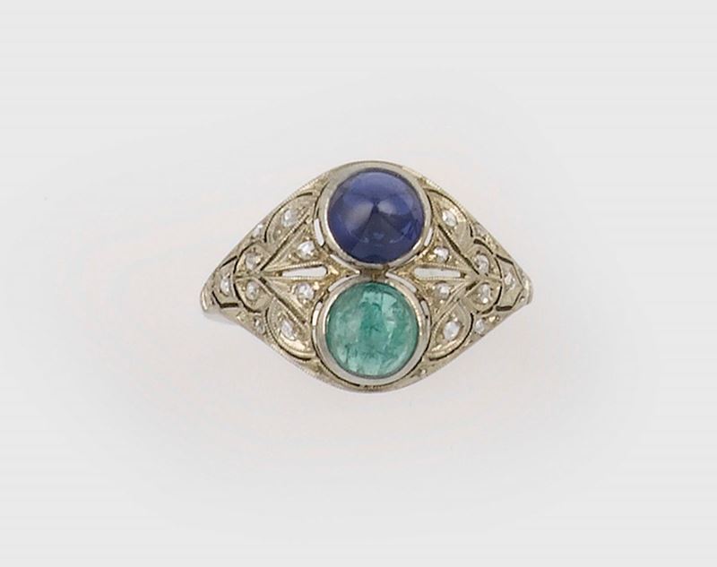 An emerald and sapphire ring  - Auction Jewels - II - Cambi Casa d'Aste