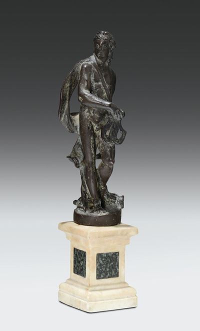 Figura di Apollo Citaredo in Bronzo Fuso e Cesellato a Patina Scura, Venezia Seconda Metà del XVI...