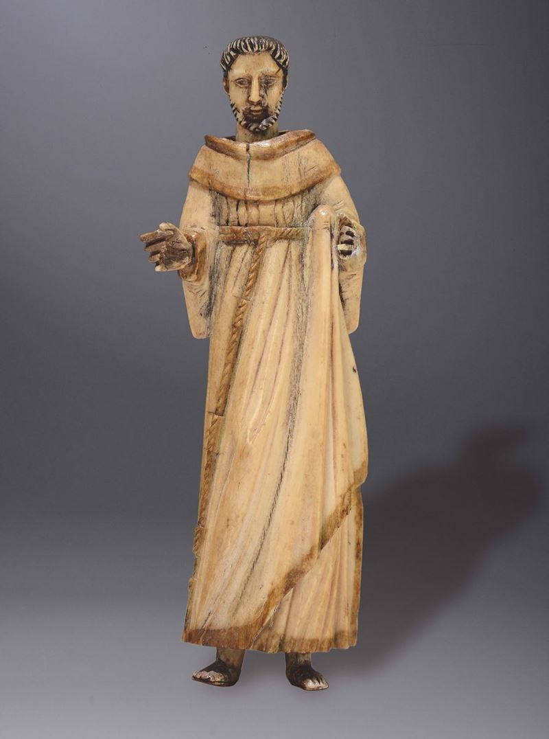 Figura di San Francesco in avorio, arte indo-portoghese, Goa XVII-XVIII secolo  - Asta Scultura e Oggetti d'Arte - Cambi Casa d'Aste