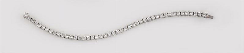A diamond line bracelet  - Auction Jewels - II - Cambi Casa d'Aste