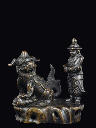 Gruppo in Bronzo con Guerriero e Cane di Pho, Cina, Dinastia Ming, XVII Secolo