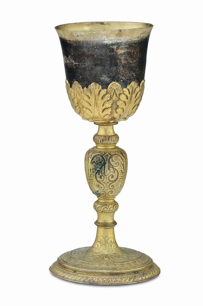 Calice in bronzo fuso, rame e argento sbalzato e dorato, Italia centrale, XVII-XVIII secolo  - Asta Antiquariato - Cambi Casa d'Aste