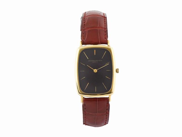 VACHERON & CONSTANTIN, case No. 480369, Ref. 7590, 18K yellow gold wristwatch with an 18K original buckle. Made circa 1970