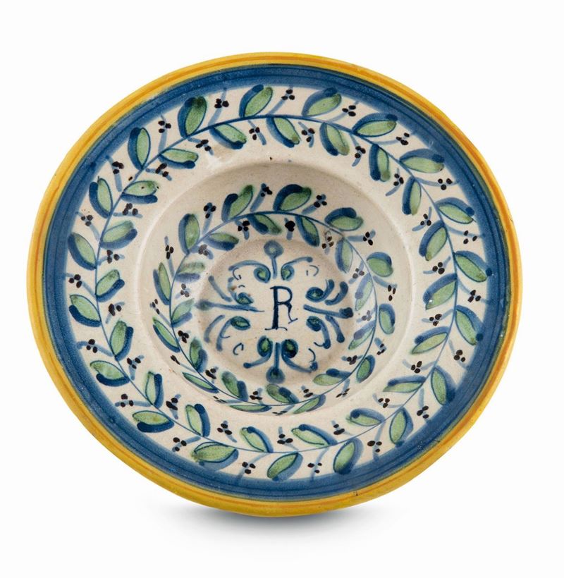 A Faenza dish, workshop from the late 16th - early 17th century  - Auction Majolica and porcelain from the 16th to the 19th century - Cambi Casa d'Aste