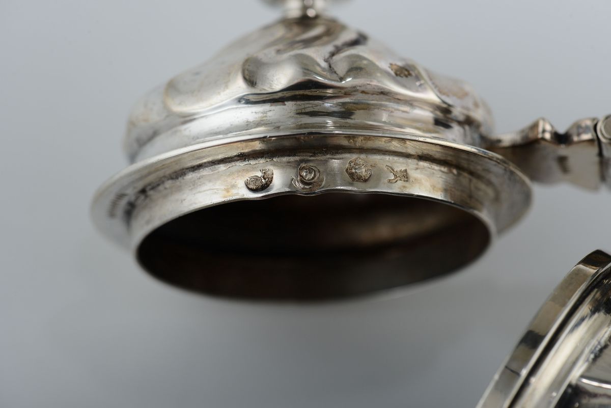 Caffettiera in Argento Fuso e Sbalzato, Venezia Probabile XIX-XX Secolo, Punzoni del Leone di San...