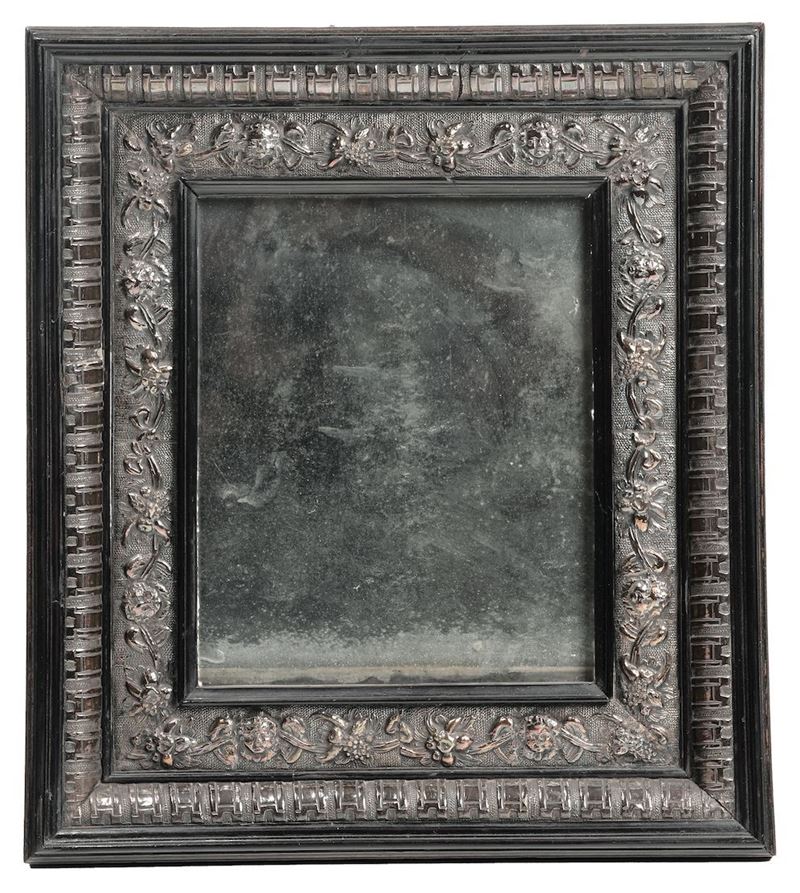 Cornice in legno ebanizzato e lamina d'argento, Italia XX secolo  - Asta Asta a Tempo Antiquariato - II - Cambi Casa d'Aste