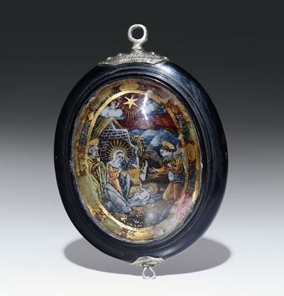 Medaglione Ovale con Cornice in Bosso e Finimenti in Argento. Italia o Spagna XVI-XVII Secolo